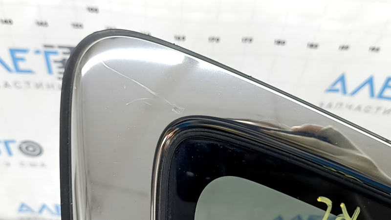 Window blind glass rear left Honda CRV 23-25 tinted, chrome, scratches on chrome