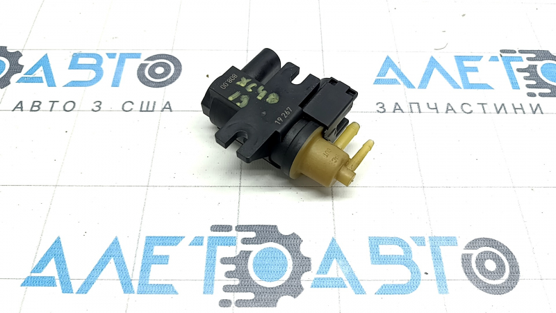 Valve solenoid on the turbine receiver Volvo XC40 19-25