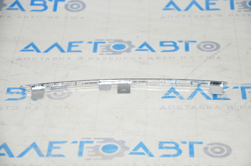 Molding front bumper pad under fog light right Audi Q7 4L 10-15 DPA