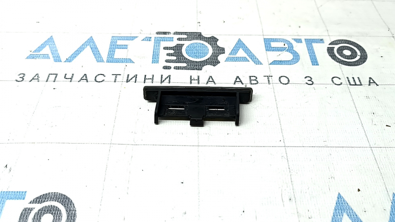 Emblem inscription "quattro" on the radiator grille Audi A6 C7 12-15 prerest