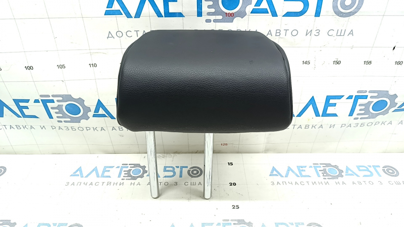 Headrest rear center 2nd row Toyota Highlander 20-25 leather black, Limited, XLE