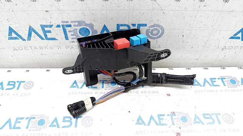 Toyota Highlander 20-25 hybrid trunk fuse box, with housing