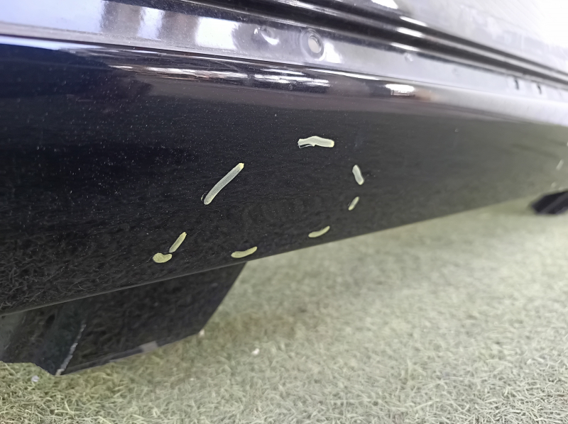 Metal roof Toyota Highlander 20 - under the hatch, on the body, dented on the banana