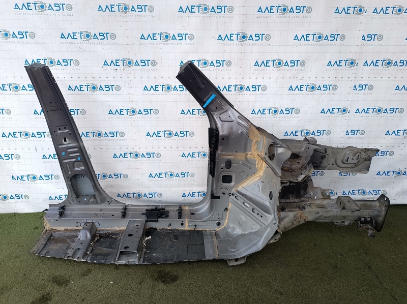 Jeep Renegade 15-23 Trailhawk Front Left Quarter, with B-Pillar, Sawn Off, Graphite