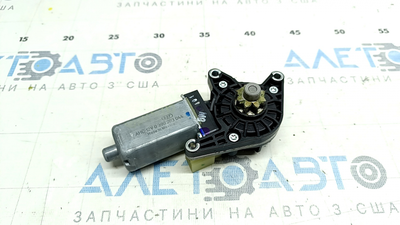 Ford Escape MK4 20-24 rear passenger seat lower cushion adjustment motor