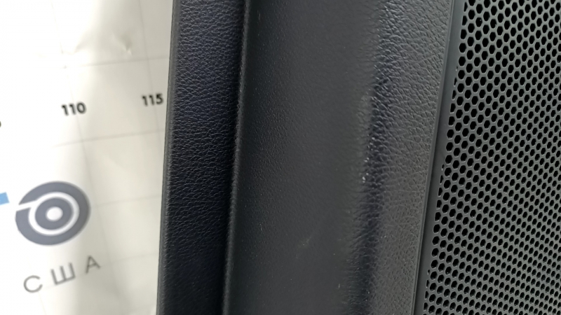 Jeep Cherokee KL 19-22 rear right door panel, black with black leather insert, black leather armrest with white stitching, gray molding, with handle, scuffs, scratches