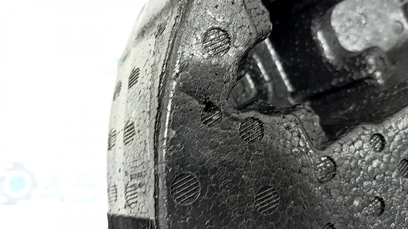 The foam for the Jeep Grand Cherokee WK2 11-22 tool is crushed