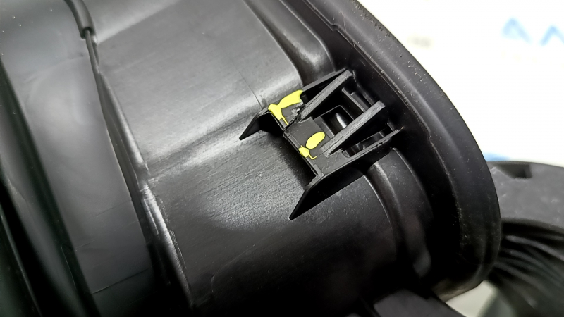 Fuel filler flap with housing BMW 3 G20 19-25 2.0T, 3.0T with 2-pin lock, torn seal, broken latch
