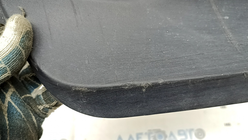 Front bumper insert under the left trim for Jeep Grand Cherokee WK2 14-22 structure, scratches