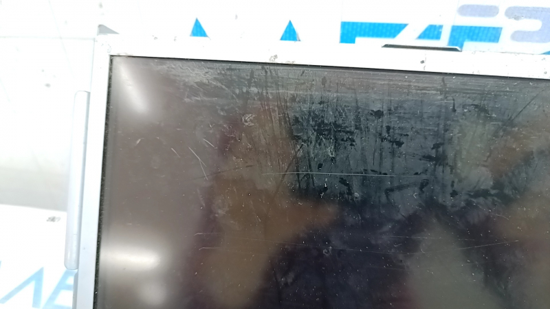 Ford Escape MK3 13-16 navigation monitor, display, and unit with scratches