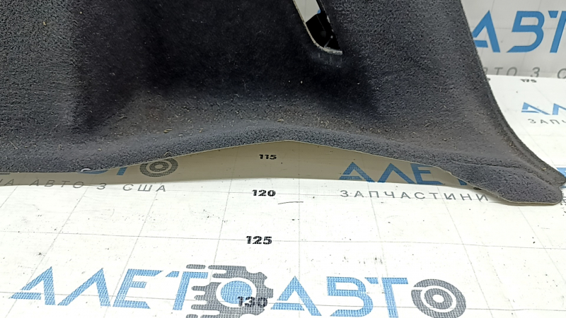 Right arch trim for Audi Q7 16-25 for air suspension, black, scratches, broken guide, dented