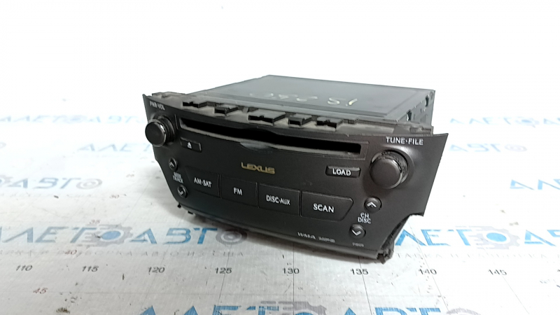 CD changer, radio, tape recorder, Lexus IS250 IS350 06-08 panel scratches