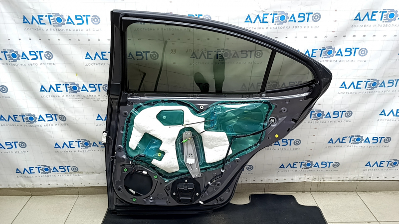 Rear right door assembly for Lexus ES300h ES350 13-18 hybrid, keyless, graphite 1H9, butt