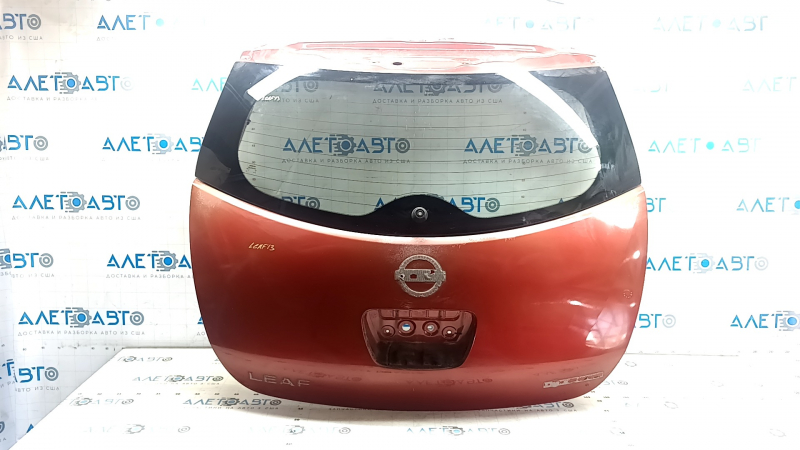 Naked tailgate with glass Nissan Leaf 13-17 red NAH, bump, peeling varnish