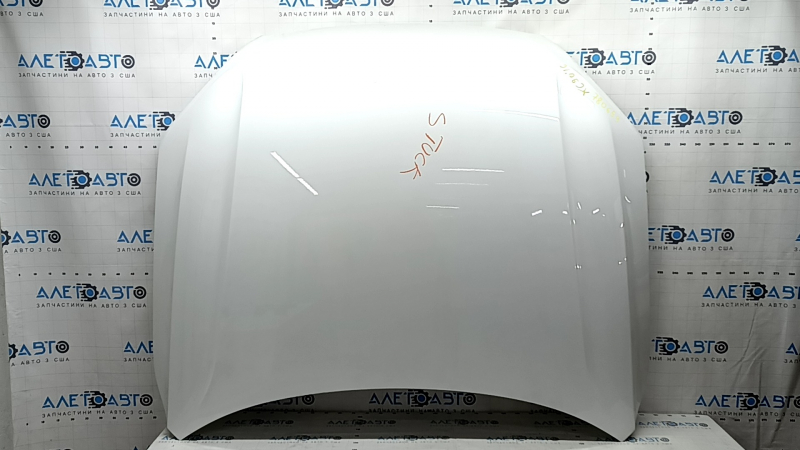 Volvo XC90 16-23 aluminum hood, white 707, dented
