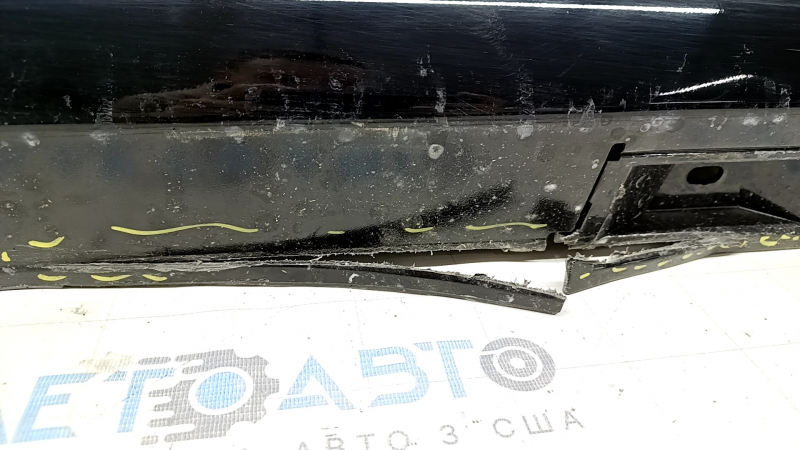 Left side sill for Honda Accord 2023-2024 with seal, gloss black, broken fasteners, tears, scratches