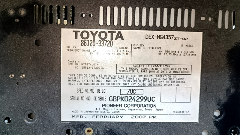 Tape recorder, monitor, CD changer, radio, Lexus ES350 08-11 panel scratches, cracked fasteners
