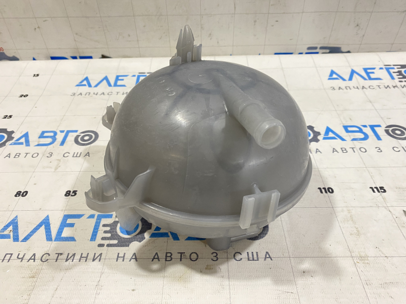 VW Atlas 18-23 2.0T Coolant Expansion Tank Without Cap