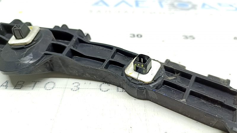 Left rear bumper mount for Toyota Avalon 13-18, broken latches