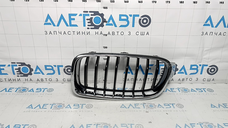 Left radiator grill BMW 3 F30 4d 12-18 sport line, sand, broken grill