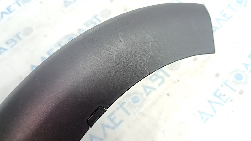 Left trunk lid hinge trim for BMW 3 F30 12-18 (scratches)