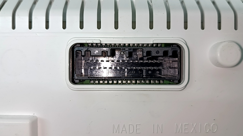 Honda CRV 2020 hybrid EX-L, Touring instrument cluster, scratches, crack in glass, cracks in mountings