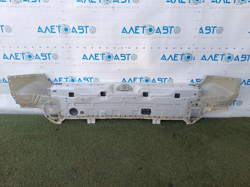 Rear panel Mercedes GLC 16-19 set 3 parts, on the body, white