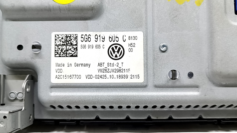 Monitor, display, navigation VW Atlas 18-23 display defect