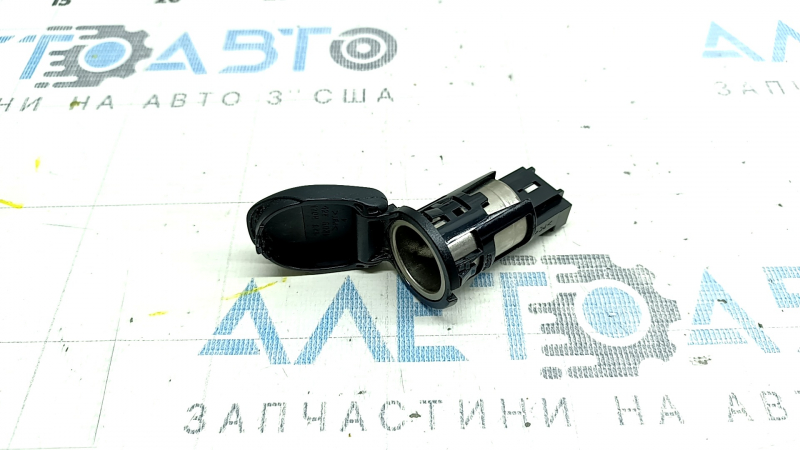 Infiniti Q50 14-24 Center Console Cigarette Lighter with Cover