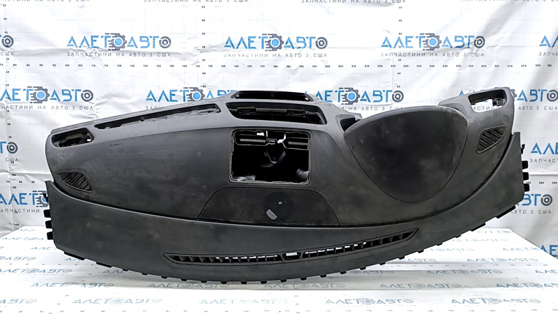 Audi Q3 8U 15-18 black dashboard with airbag, dry-cleanable