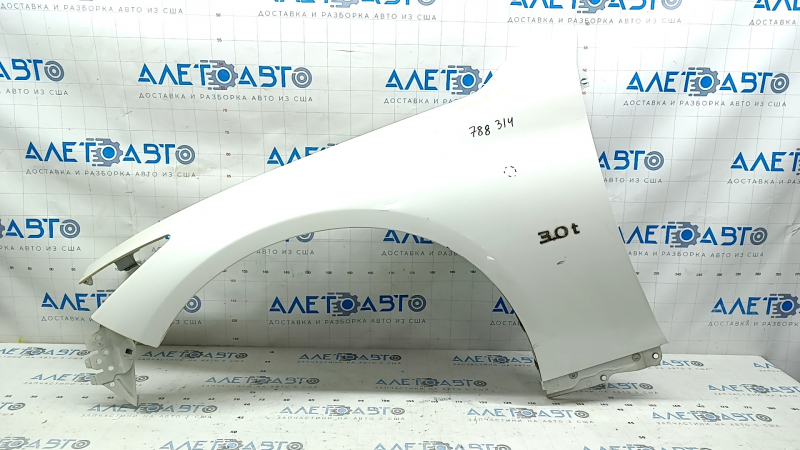 Front left fender Infiniti Q50 14-20 white QAA, butt