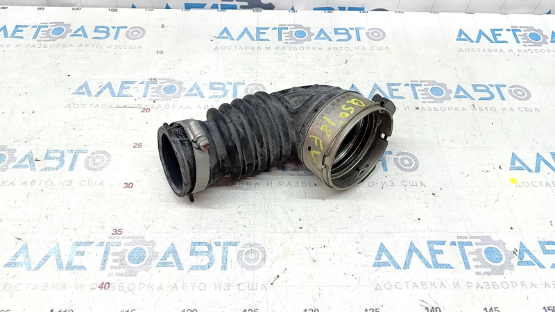 Air duct from filter left Infiniti Q50 16-20 3.0T