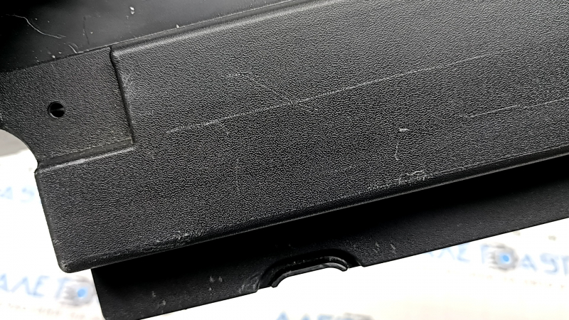 Right trunk floor bracket for Audi Q7 4L 10-15, black, scratches