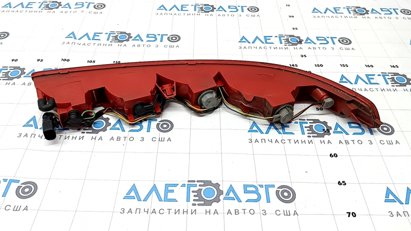 Right rear bumper light Audi Q7 4L 10-15 cracks in the glass