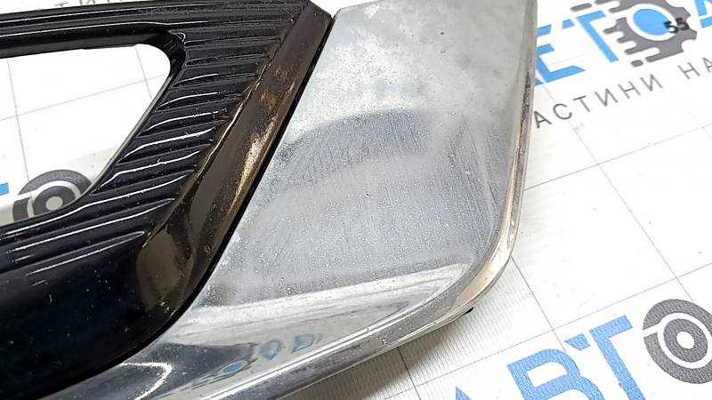 Right front bumper grille for Ford Fusion mk5 17-18 with LED fog lights, glossy finish, with chrome molding, sand