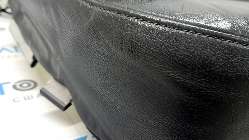 Audi Q7 4L 10-15 heated passenger seat upholstery, black leather, worn, scratches