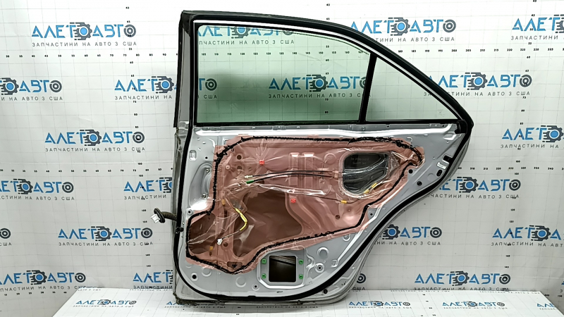 Toyota Camry v40 silver rear right door assembly 1F7