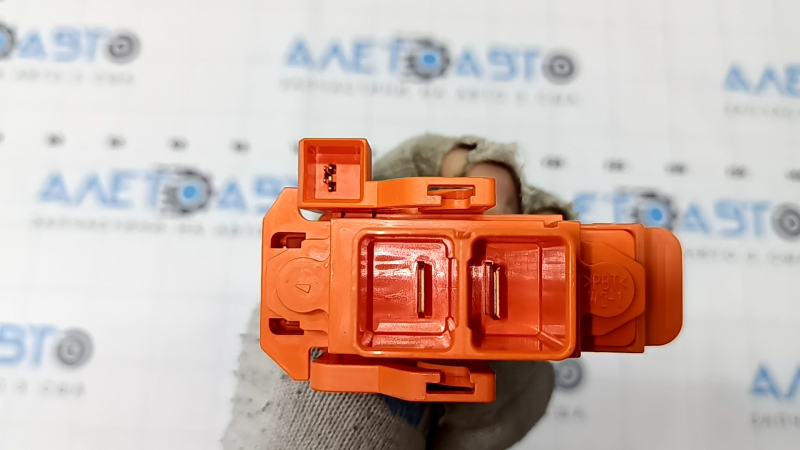 Check fuse high voltage Toyota Camry v40 hybrid