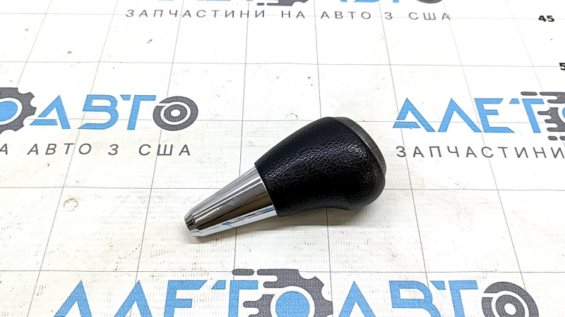 Toyota Camry V50 12-14 USA gear knob, rubber, gray insert, scratches on the cover
