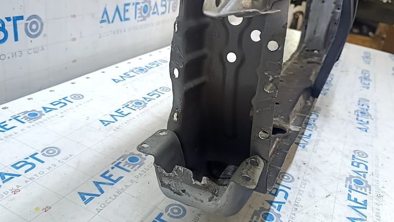 TV radiator panel Lexus RX400h 06-08 without eyepieces, with hood lock bar