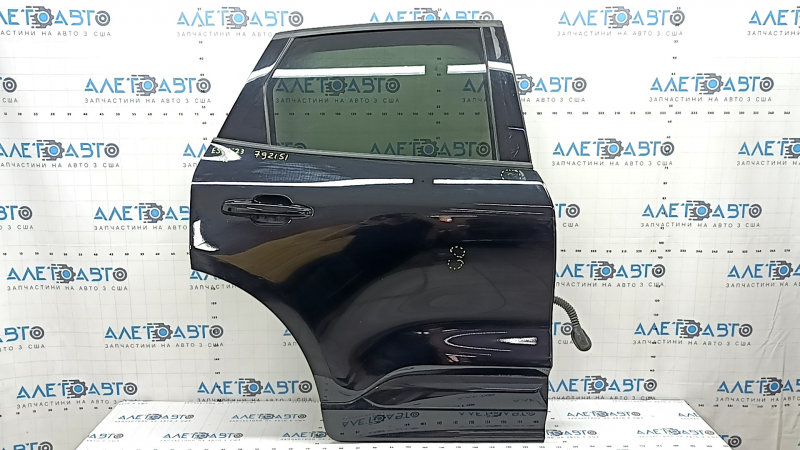 Ford Escape MK4 20-24 rear right door assembly, tinted, black, UM, bumps, dent