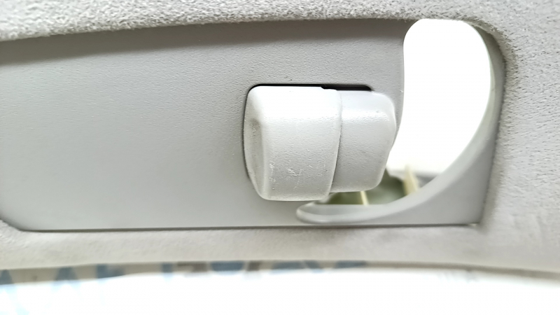Right upper center pillar trim for Lexus GS300 GS350 GS430 GS450h 06-07, gray, scratches, needs cleaning