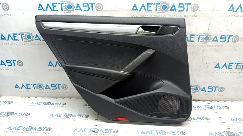 Door trim, rear left, VW Passat b8 16-19 USA, black with black plastic insert, leather armrest, glossy gray molding, scuffed