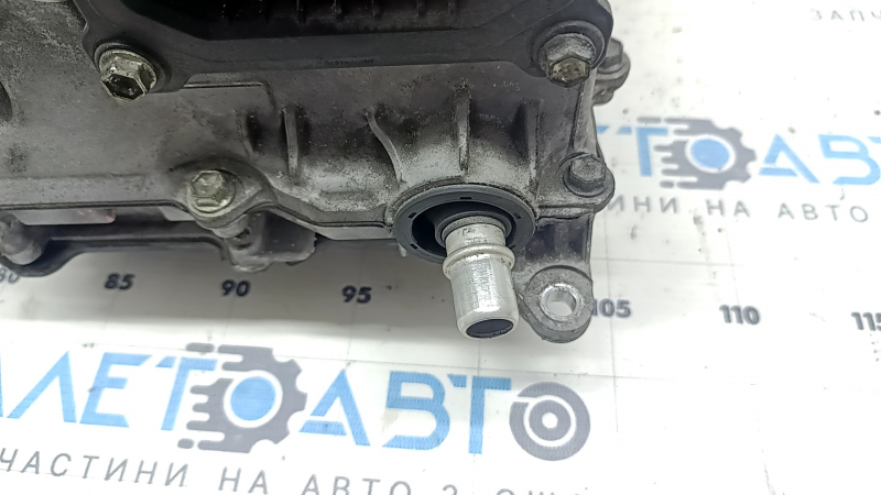 The Toyota Prius V 12-17 inverter has dented tubes.
