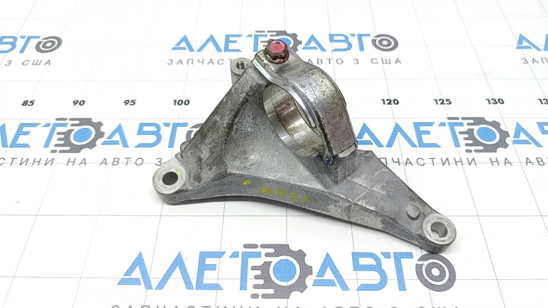 Front right axle shaft bracket for Mitsubishi Outlander 22-25 FWD