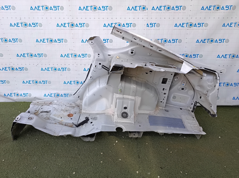 Ford Fusion mk5 13-20 rear right quarter wing, sawn off, white