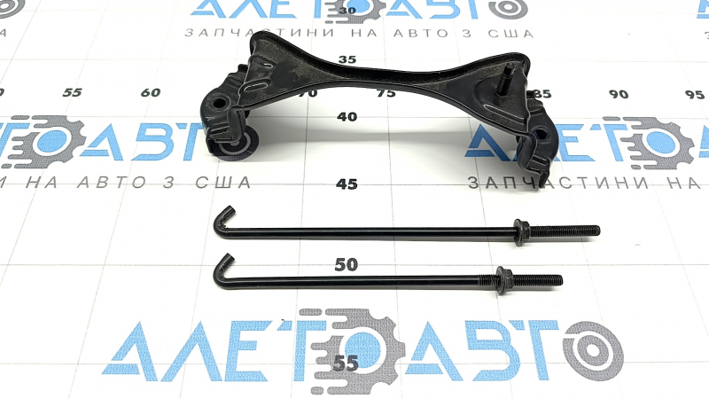 Nissan Rogue 19-20 Battery Mount (3 parts)