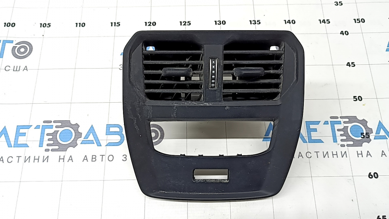BMW 3 G20 19-25 center console air vent, black, without cigarette lighter, crack in mount, water damage