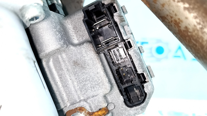 Steering column with electric power steering for Nissan Rogue 19-20 with universal joint, without ignition switch