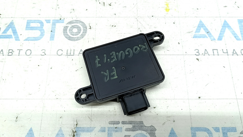 Occupant Sensor Nissan Rogue 19-20, narrow connector, 10 pins